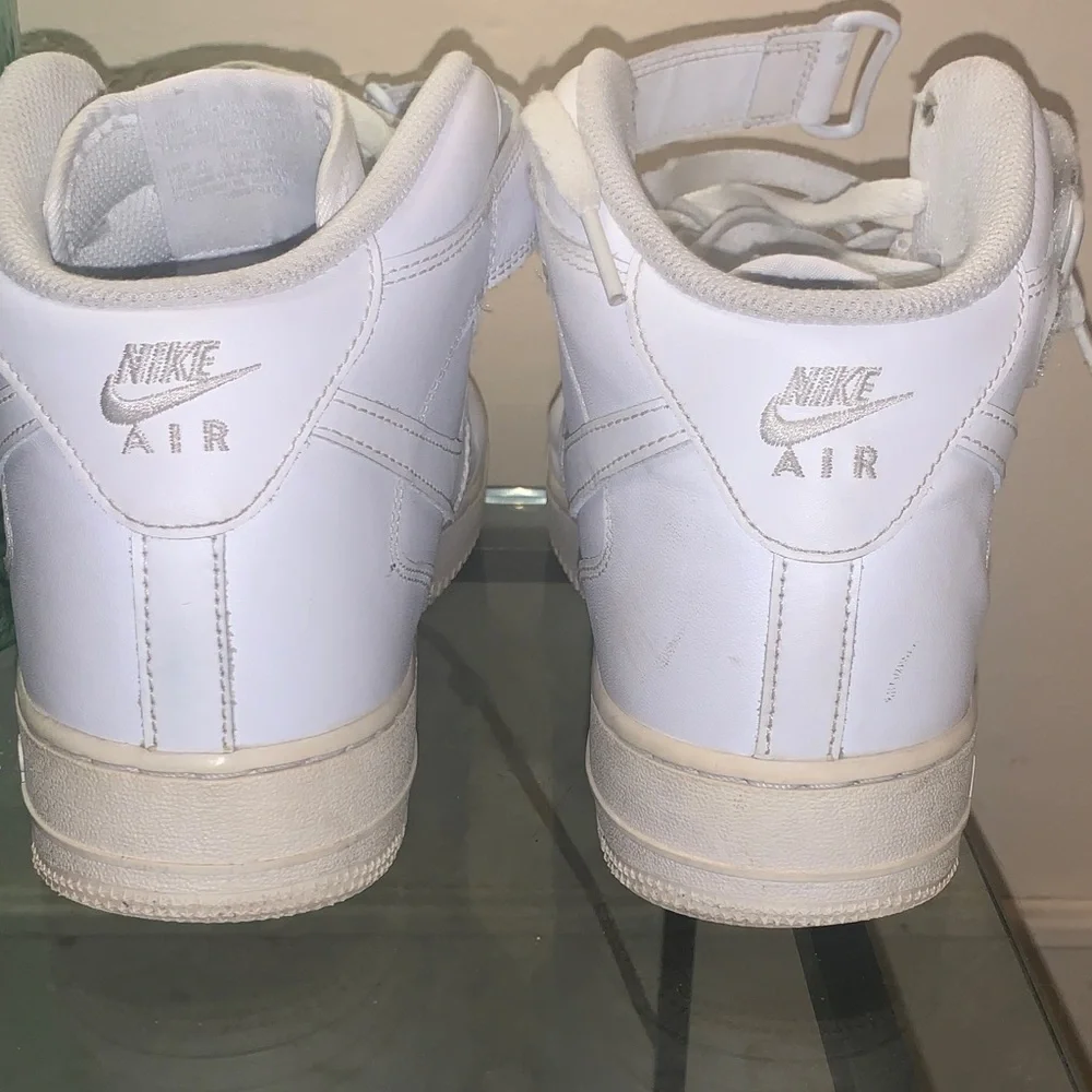 NIKE MENS AIR FORCE 1 Mid '07 White Sz.11 - Picture 3 of 7